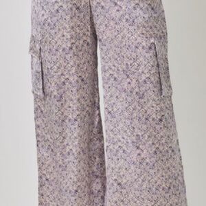 NWT Mystree purple print pant with pockets